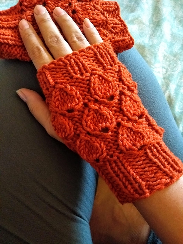 Knitted Drops Fingerless Gloves